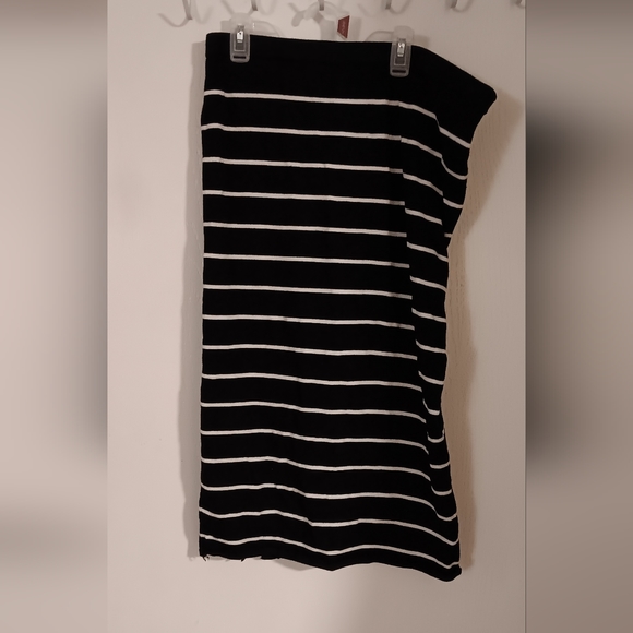 Sweater pencil skirt - Picture 2 of 2